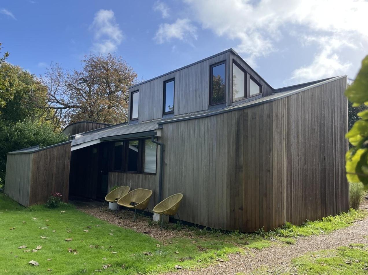 Unique & Rural Child Friendly Annexe With Large Gardens, Games & Tennis Court - Chichester Holiday Properties Экстерьер фото